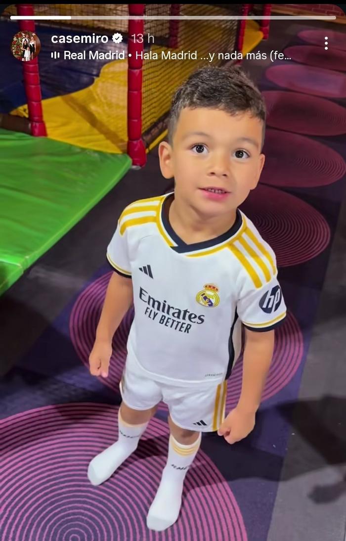 卡塞米罗社交媒体发文示爱皇马