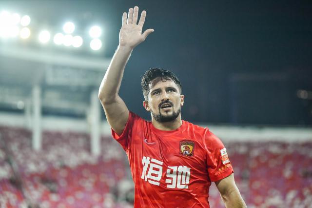 mk体育APP-洛国富告别广州返巴西 中超缘尽国足缘分能否续？